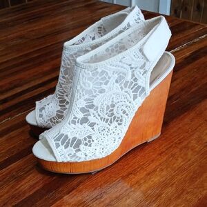 Lucky Brand Lacey High Hell Wedge Sandal - 8 1/2